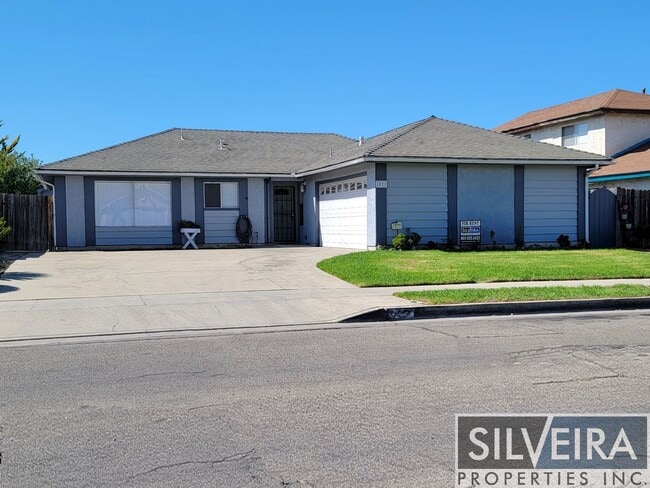 property at 1021 N College Dr