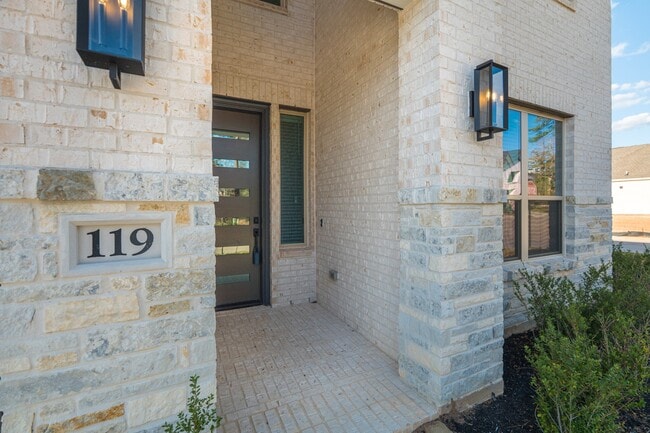 property at 119 Mockingbird Trails Dr