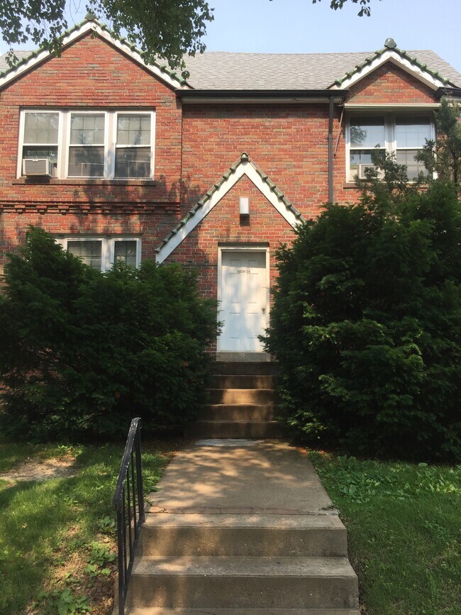 5024 Jamieson Ave Apartments and Nearby St. Louis Apartments For Rent