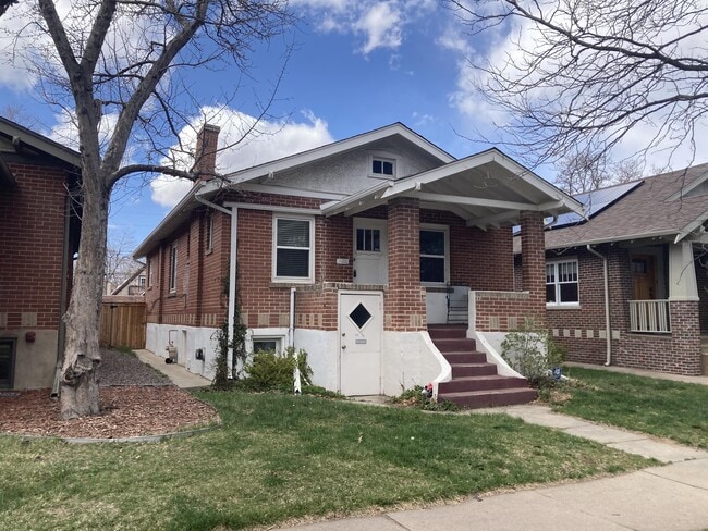 property at 717 S Emerson St