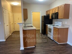 5209 Lighthouse Cove in Jeffersonville, IN - Building Photo - Building Photo