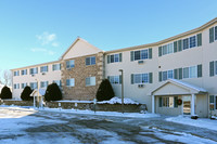 Blackhawk Ridge in Fort Atkinson, WI - Building Photo - Building Photo