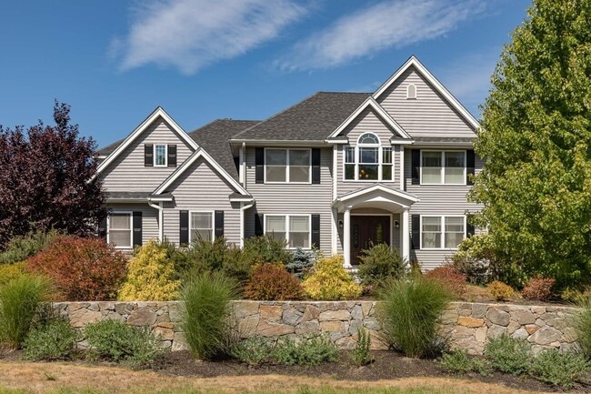 property at 32 Olive Meadow Ln