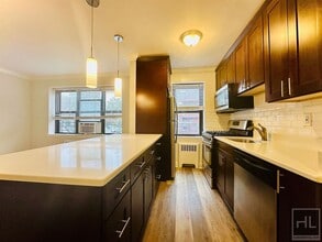 William Street in Mount Vernon, NY - Foto de edificio - Building Photo