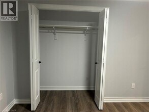 122 Clare Ave in Welland, ON - Building Photo - Building Photo