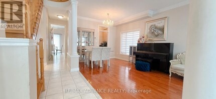 85 Gemini Crescent in Richmond Hill, ON - Building Photo - Building Photo