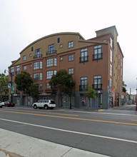 601-621 Valencia St in San Francisco, CA - Building Photo - Building Photo