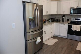 3255 Catalpa Ave in Buena Vista, VA - Building Photo - Building Photo