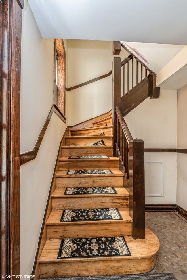 6414 N Albany Ave in Chicago, IL - Building Photo - Building Photo