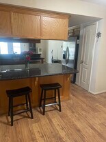 2703 Walnut Hollow St in Pearland, TX - Building Photo