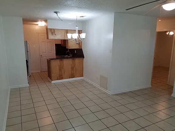 7820 Dorsett Dr in New Orleans, LA - Building Photo - Building Photo