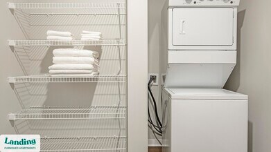 1600 NW 38th St in Kansas City, MO - Building Photo - Building Photo