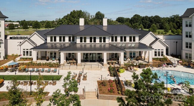 4101 Glenloch Cir in Matthews, NC - Building Photo - Building Photo