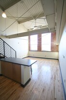 300 Tijeras Ave NE in Albuquerque, NM - Building Photo