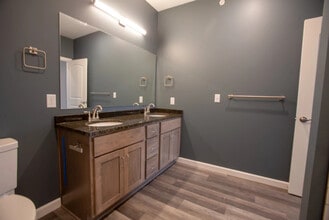 Latitude 40 Flats in Ashland, OH - Building Photo - Building Photo