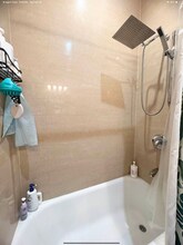 2817 37th St, Unit 2 in Astoria, NY - Building Photo - Building Photo