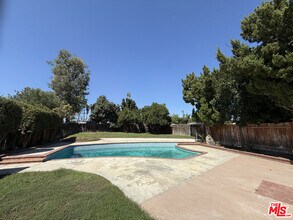 20033 Ingomar St in Los Angeles, CA - Building Photo - Building Photo