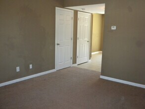 424 MO-124 in Hallsville, MO - Building Photo - Building Photo