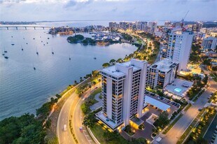 770 S Palm Ave in Sarasota, FL - Building Photo