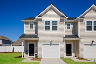 184 Eagles Cliff Dr in Surfside Beach, SC - Building Photo