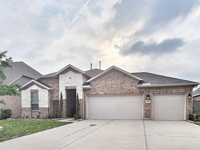 property at 2316 Vineyard Terrace Ln