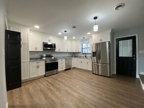 1010 Sun Valley Village in Greeneville, TN - Building Photo - Building Photo