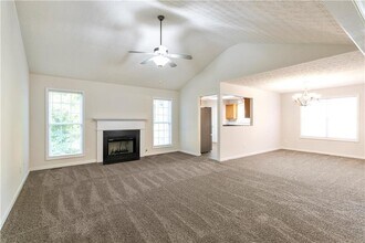 1460 Wynsong Ct in Douglasville, GA - Building Photo - Building Photo