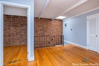 4 Wigglesworth St, Unit 3 in Boston, MA - Building Photo - Building Photo