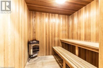 190 Hespeler Rd in Cambridge, ON - Building Photo - Building Photo