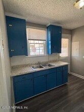 7111 N Pearl St in Jacksonville, FL - Building Photo - Building Photo
