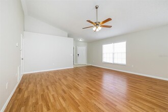 623 Nicholson Dr in Davenport, FL - Building Photo - Building Photo