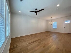 5483 Hackett St in Springdale, AR - Building Photo - Building Photo