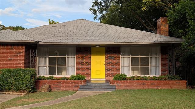 1406 Eastus Dr in Dallas, TX - Building Photo