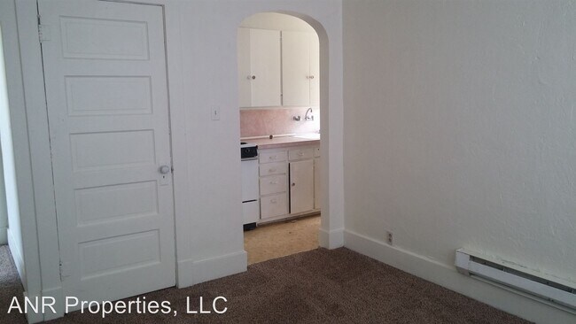 334 S 5th Ave in Pocatello, ID - Building Photo - Building Photo