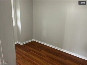 851 Forrest Dr in Akron, OH - Building Photo - Building Photo