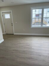 171 Dunnell Ave, Unit Annette in Pawtucket, RI - Building Photo - Building Photo