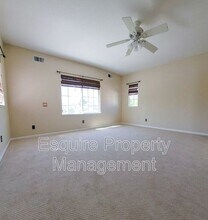 4477 Camino De Las Estrellas in Thousand Oaks, CA - Building Photo - Building Photo