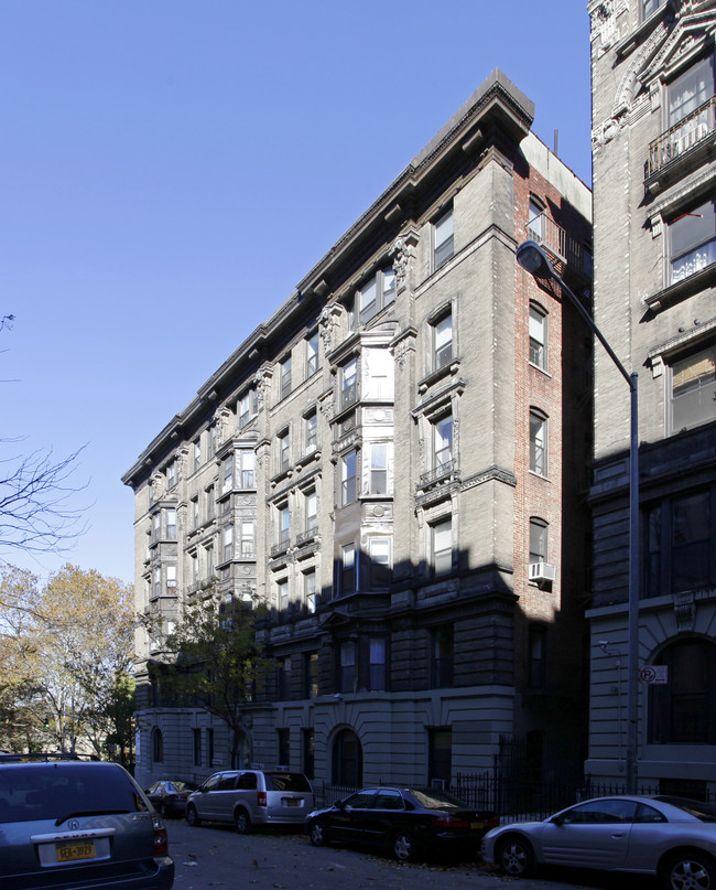 The Westbourne in New York, NY - Building Photo - Building Photo