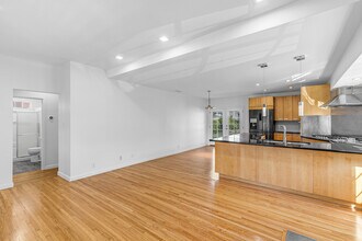 3620 Tuller Ave in Los Angeles, CA - Building Photo - Building Photo