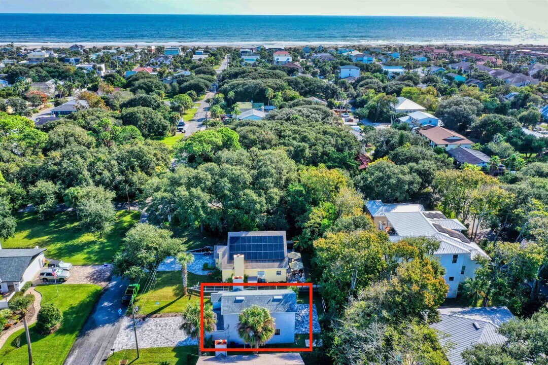 303 D St in St. Augustine, FL - Building Photo