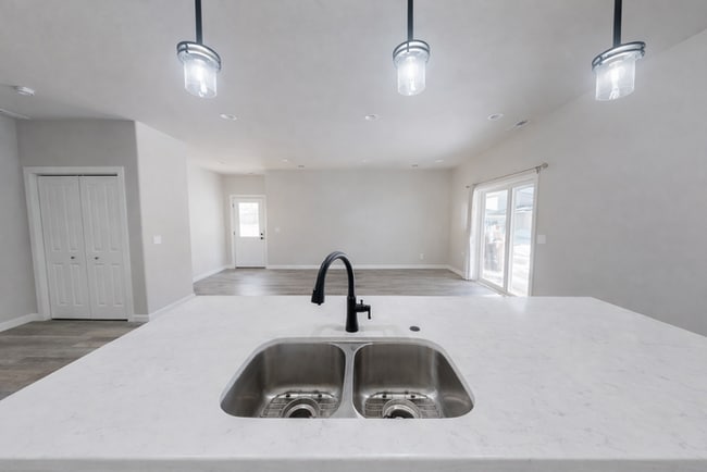 730 Compass Lp in Bismarck, ND - Building Photo - Building Photo