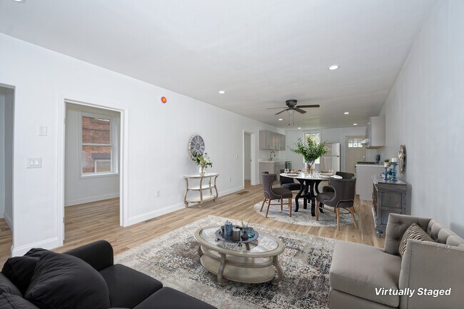 36 Vliet St, Unit B in Cohoes, NY - Building Photo - Building Photo