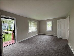 4367 E 143rd St in Cleveland, OH - Building Photo - Building Photo