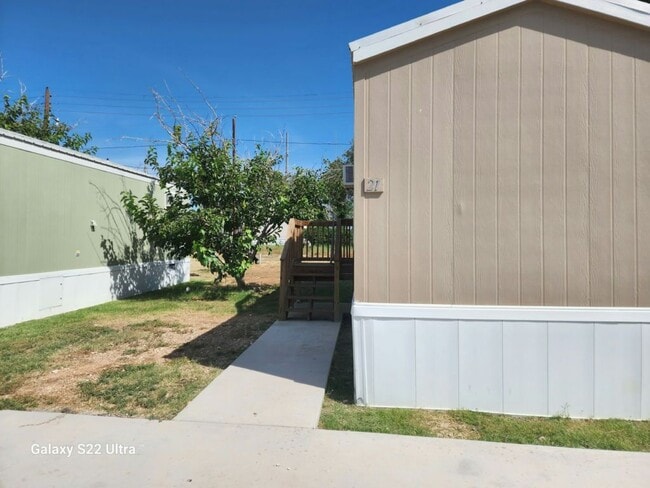 1126 Gary Terrace in Odessa, TX - Building Photo - Building Photo