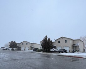 Opal Court Apartments in Shelley, ID - Building Photo - Building Photo