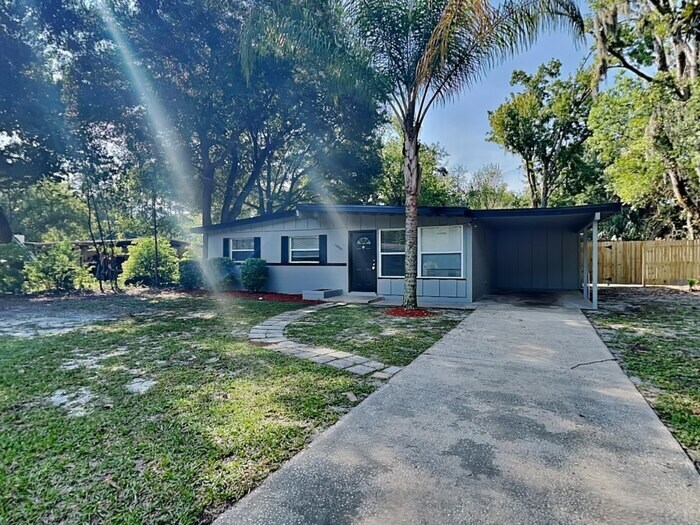 10460 Ebbitt Rd in Jacksonville, FL - Building Photo