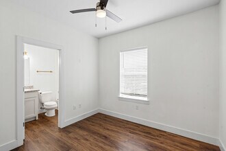 3126 Lubbock Ave in Fort Worth, TX - Foto de edificio - Building Photo