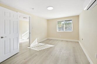 3951 Northampton Ave in Claremont, CA - Building Photo - Building Photo