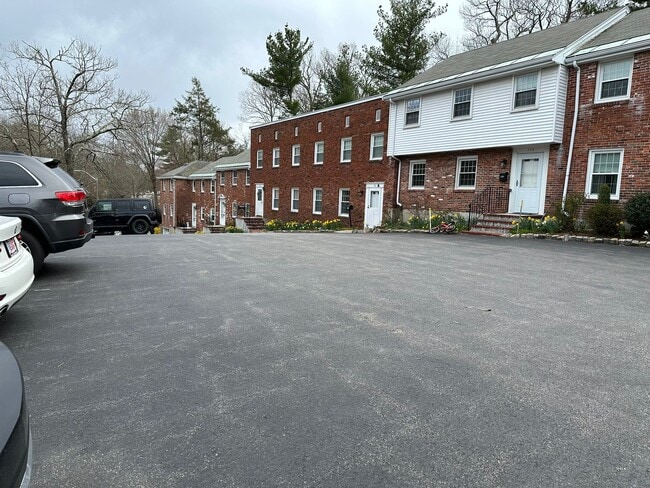 property at 715 Hammond St