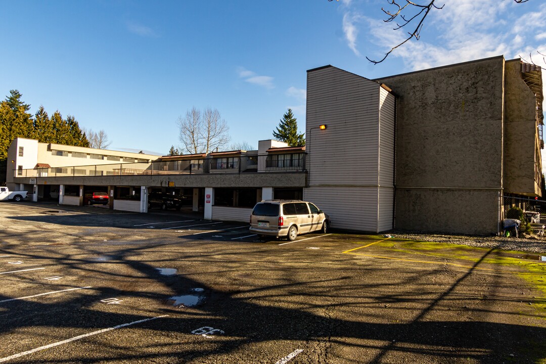 Blue Ridge in Abbotsford, BC - Building Photo